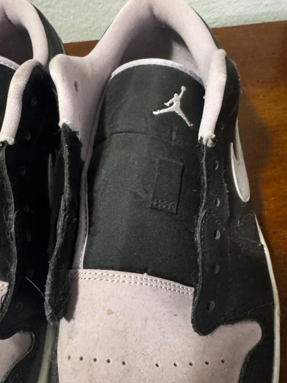 Air Jordan 1 Low SE 